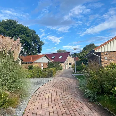 Suedstrand Haus 17 *