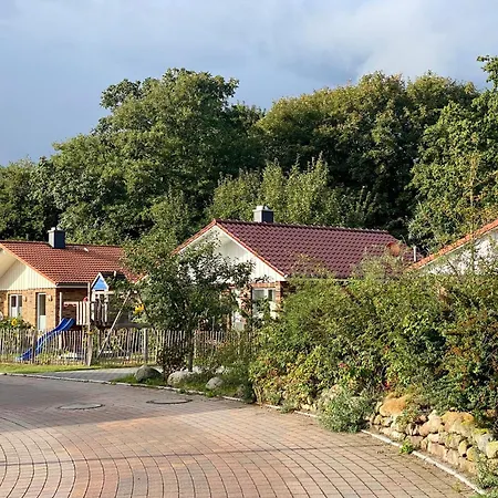 Suedstrand Haus 17 Holiday home Pelzerhaken